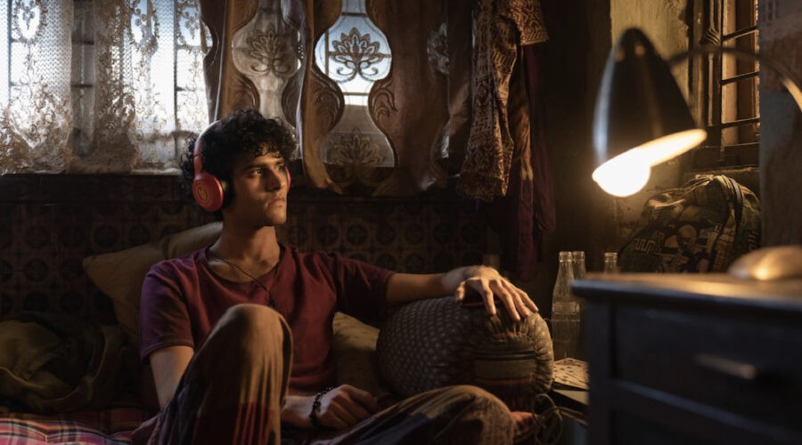 “Class”, un'immagine dal remake indiano di Elite. Credits: Netflix.