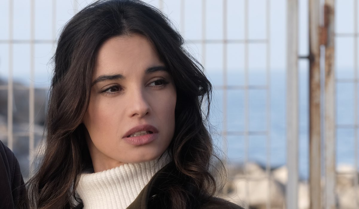 Francesca Chillemi (Viola Vitale) in una scena di