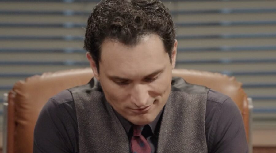 Alessandro Tersigni (Vittorio Conti) in una scena della puntata 24 de