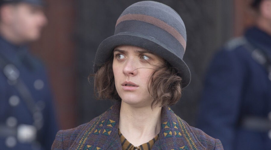 Liv Lisa Fries in una scena di