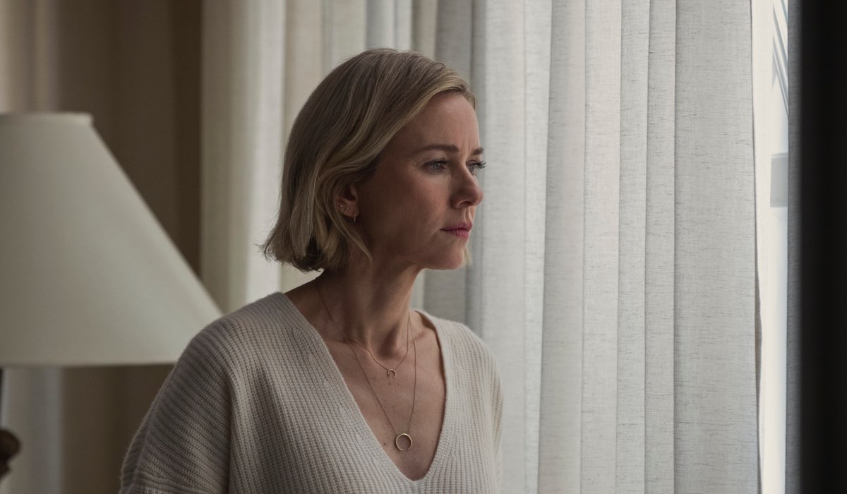 Naomi Watts Interpreta Nora in una scena di