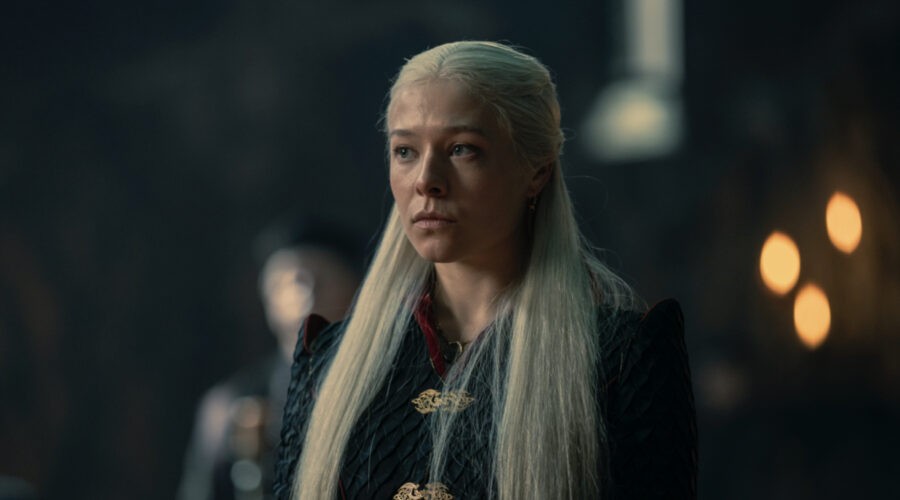Rhaenyra Targaryen (Emma D'Arcy) in una scena del decimo episodio di “House of the Dragon”. Credits: Sky Italia.