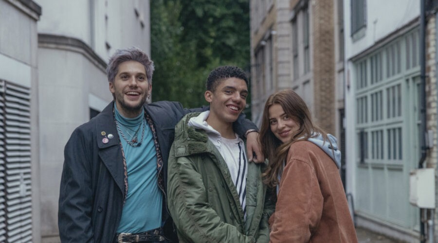 The Bastard Son & The Devil Himself - Foto dietro le quinte. Credits: Rekha Garton/©2021 Netflix, Inc.