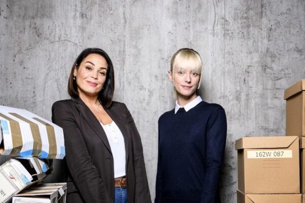 Da sinistra: Raphaëlle Coste (Lola Dewaere) e Astrid Nielsen (Sara Mortensen) in un'immagine di “Astrid et Raphaëlle”. Credits: Giallo.