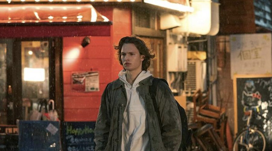Ansel Elgort In Una Scena Di Toky Vice Credits Paramount Plus