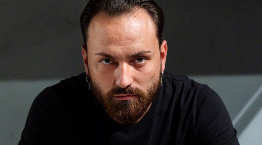 Gianluca Pugliese interpreta Lello Valsano in 