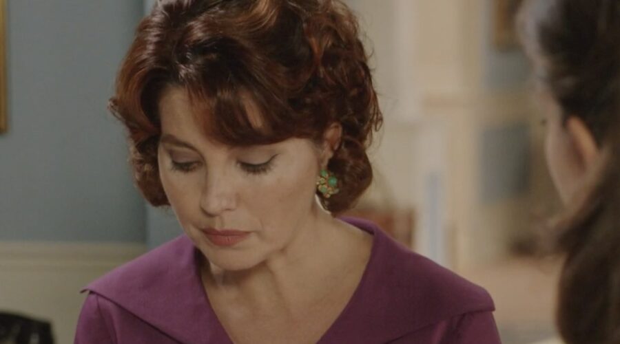 Vanessa Gravina (Adelaide Di Sant'Erasmo) in una scena della puntata 49 de