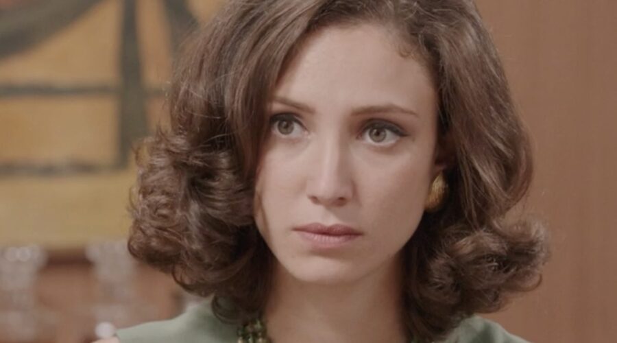 Lucrezia Massari (Flora Gentile Ravasi) in una scena della puntata 48 de