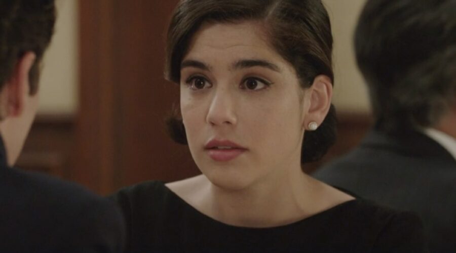 Grace Ambrose (Stefania Colombo) in una scena della puntata 55 de