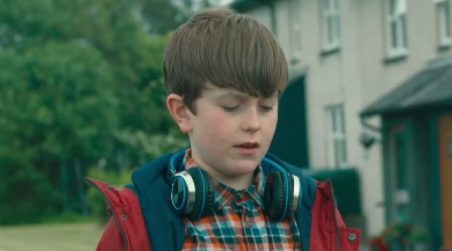 Max Vento in una scena dal trailer di 