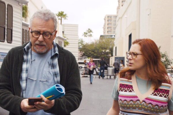 Paul Reiser in una scena di