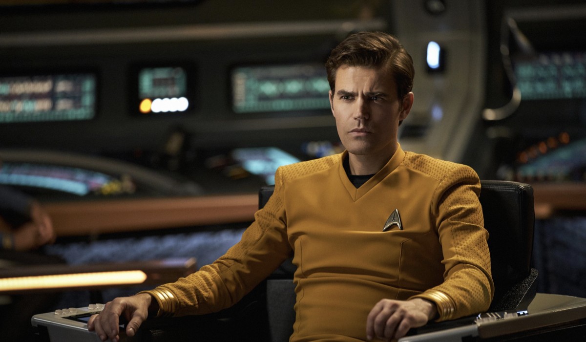 Paul Wesley in una foto della seconda stagione di “Star Trek: Strange New Worlds”. Credits: Paramount+/Twitter. 