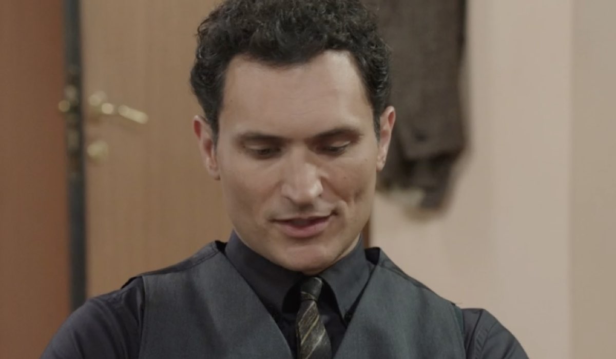 Alessandro Tersigni (Vittorio Conti) in una scena della puntata 22 de