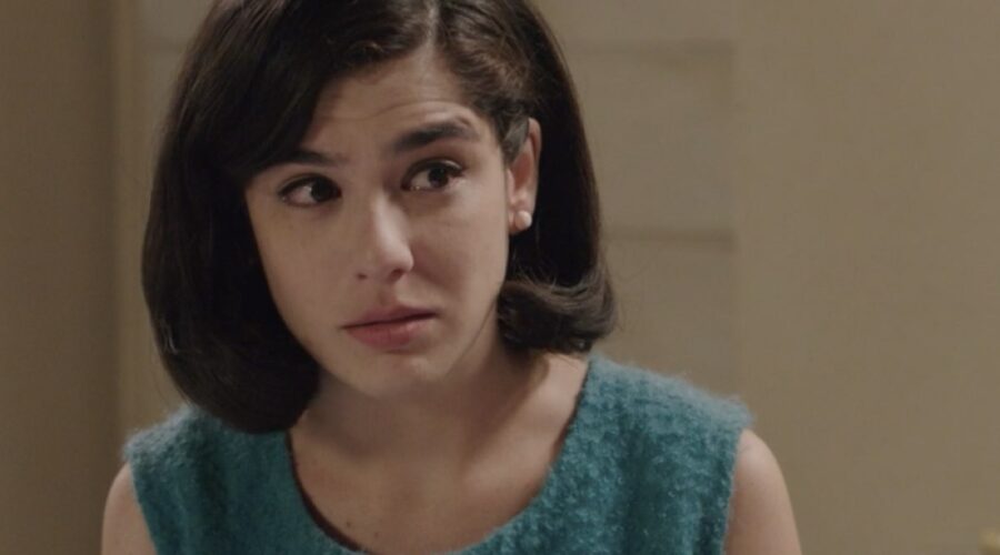 Grace Ambrose (Stefania Colombo) in una scena della puntata 60 de