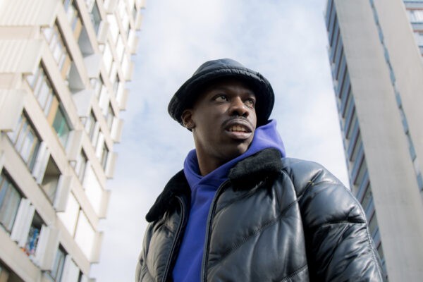 Jean-pascal Zadi In Candidato Unico Credits Gaël Turpo Per Netflix