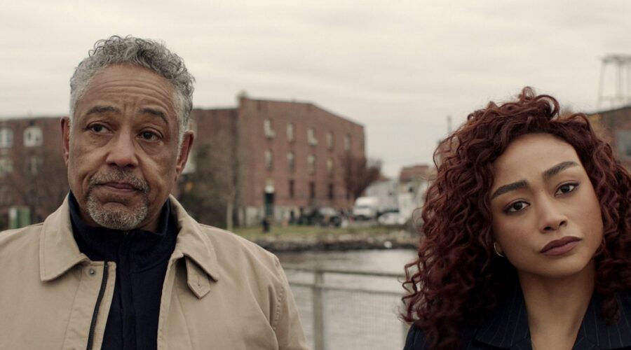 Kaleidoscope. (L To R) Giancarlo Esposito As Leo Pap, Tati Gabrielle As Hannah Kim In Episode “yellow” Of Kaleidoscope. Cr. Courtesy Of Netflix
