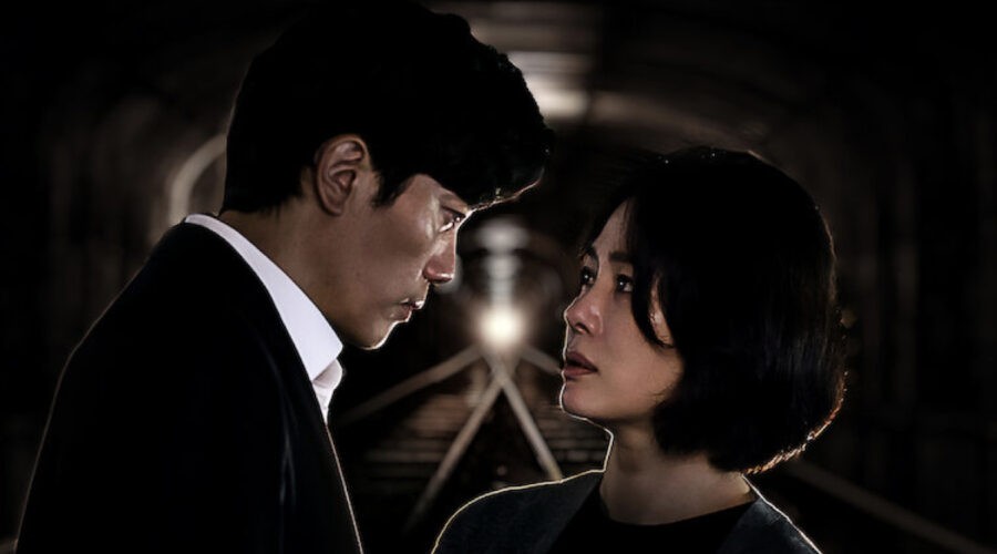 Key Art I Binari Del Destino Credits Netflix