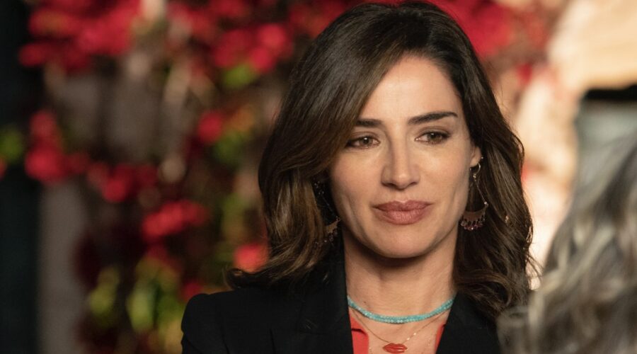 Luisa Ranieri (Lolita Lobosco) in una scena di