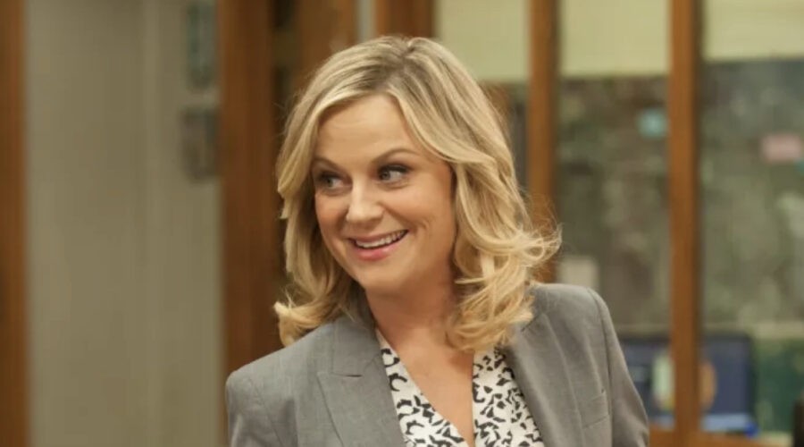Amy Poehler (Leslie Knope) In Parks And Recreation Credits Prime Video