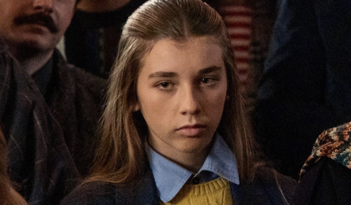 Azzurra Mennella In La Vita Bugiarda Degli Adulti Credits Netflix