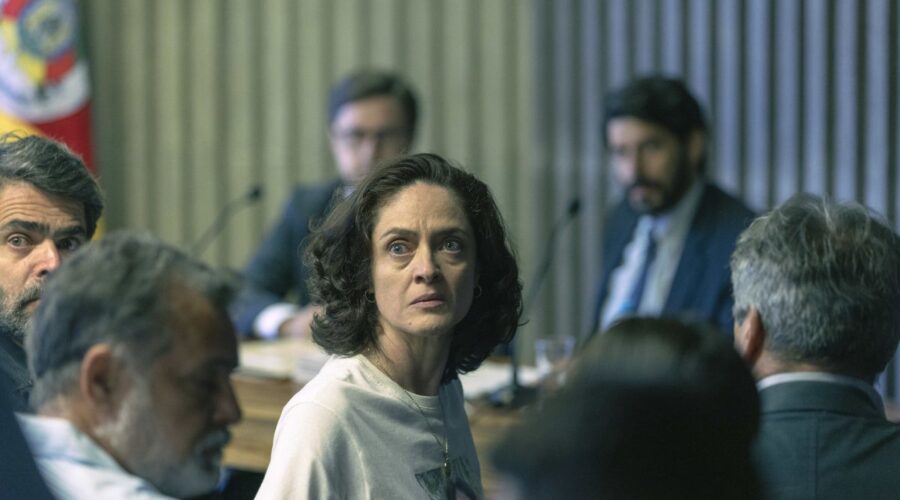 Bianca Byington In Una Scena Di 