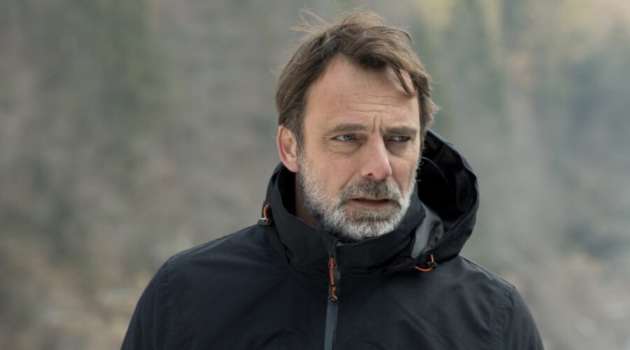 Alessandro Preziosi (Giovanni Lo Bianco) in una scena di