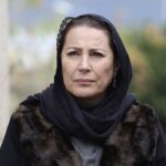 Vahide Perçin (Hünkar) in una scena di 
