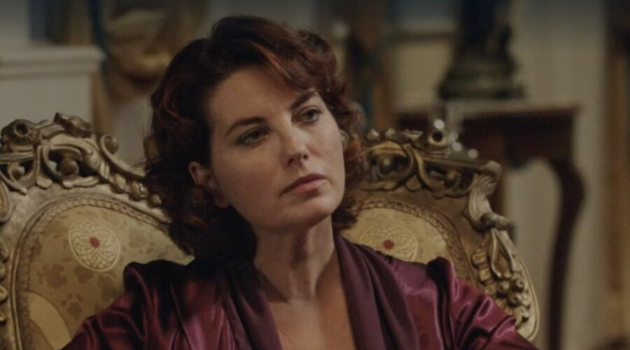 Vanessa Gravina (Adelaide Di Sant'Erasmo) in una scena della puntata 77 de 