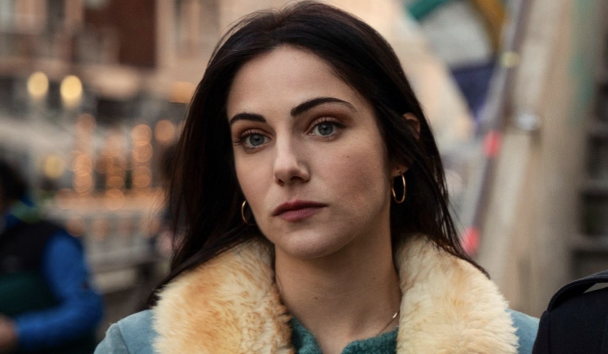 Maria Vera Ratti (Giuliana) In La Vita Bugiarda Degli Adulti Credits Netflix