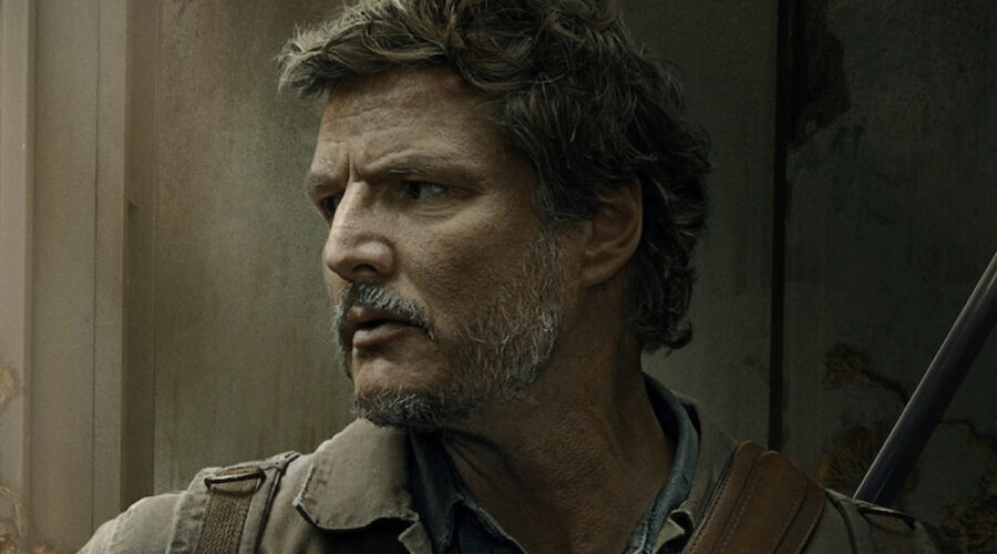 Pedro Pascal (Joel Miller) In