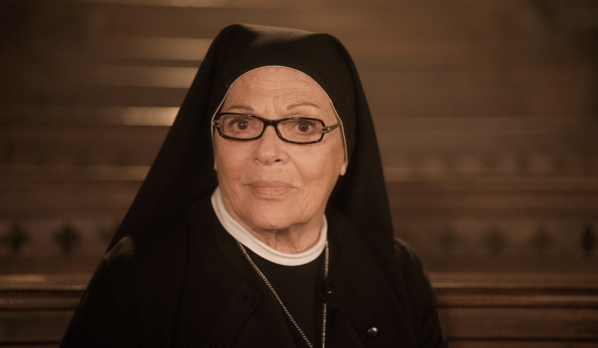 Che Dio Ci Aiuti 7, le anticipazioni della sesta puntata 3 Valeria Fabrizi (Suor Costanza) in una scena di