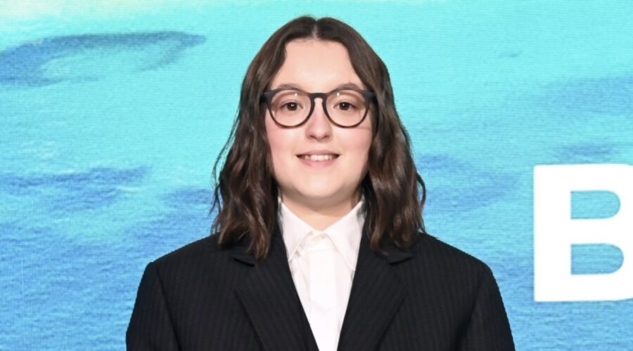 LONDRA, INGHILTERRA - 16 FEBBRAIO: Bella Ramsey partecipa al Newport Beach Film Festival UK Honours 2023 al The Londoner Hotel il 16 febbraio 2023 a Londra, Inghilterra. (Foto di Dave Benett/Getty Images per il Newport Beach Film Festival).