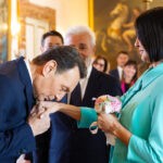 Da sinistra: Riccardo Polizzy Carbonelli e Nina Soldano in 