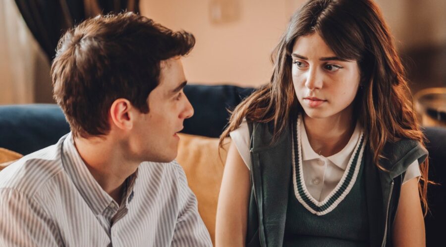 Da sinistra: Federico Cesari (Federico) e Ginevra Francesconi (Sole) in 