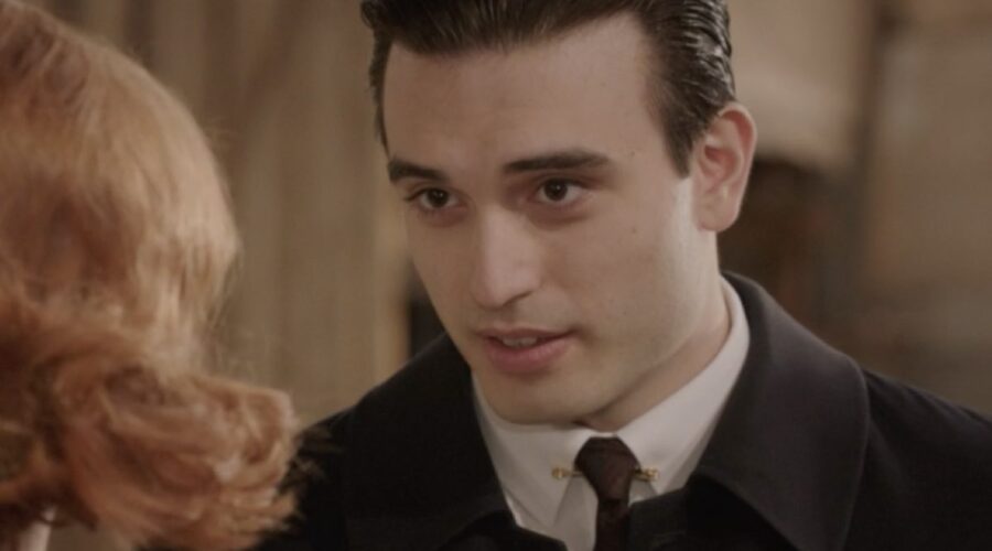 Da sinistra: Gaia Bavaro (Gemma Zanatta) e Lorenzo Lancellotti (Carlos) in una scena della puntata 102 de