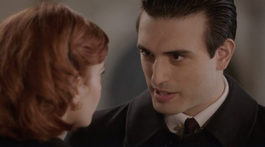 Da sinistra: Gaia Bavaro (Gemma Zanatta) e Lorenzo Lancellotti (Carlos) in una scena della puntata 107 de