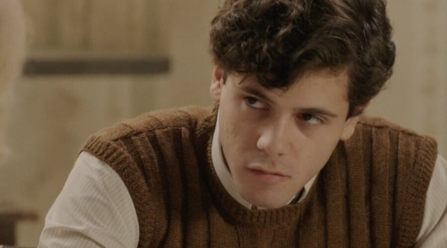 Christian Roberto (Francesco Rizzo) in una scena della puntata 96 de