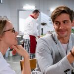 Da sinistra: Lena Conzendorf (Josephine Klee), Sandro Kirtzel (Paul Lindbergh) in una scena di 