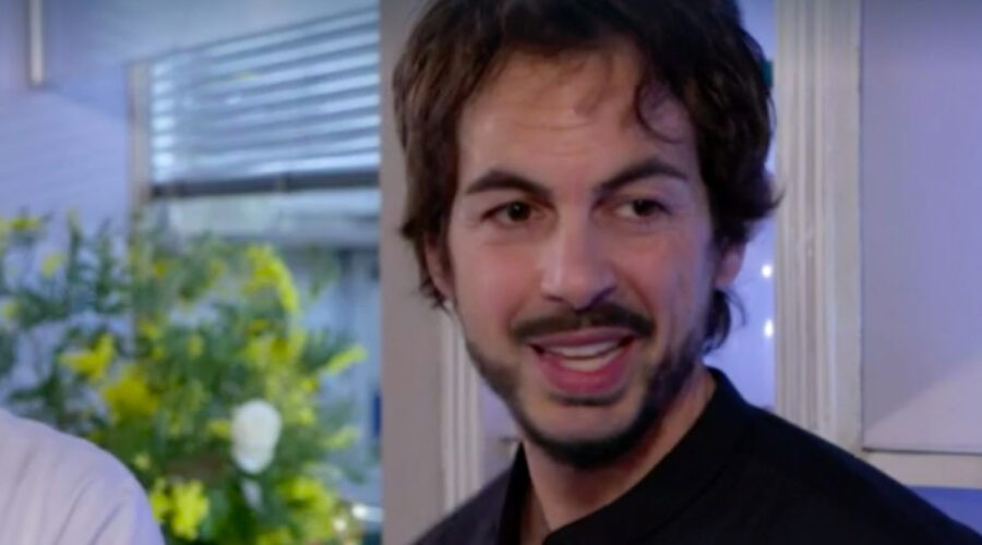 Fausto Acernese in una scena di 
