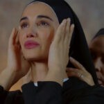 Francesca Chillemi ed Elena Sofia Ricci in una scena di 
