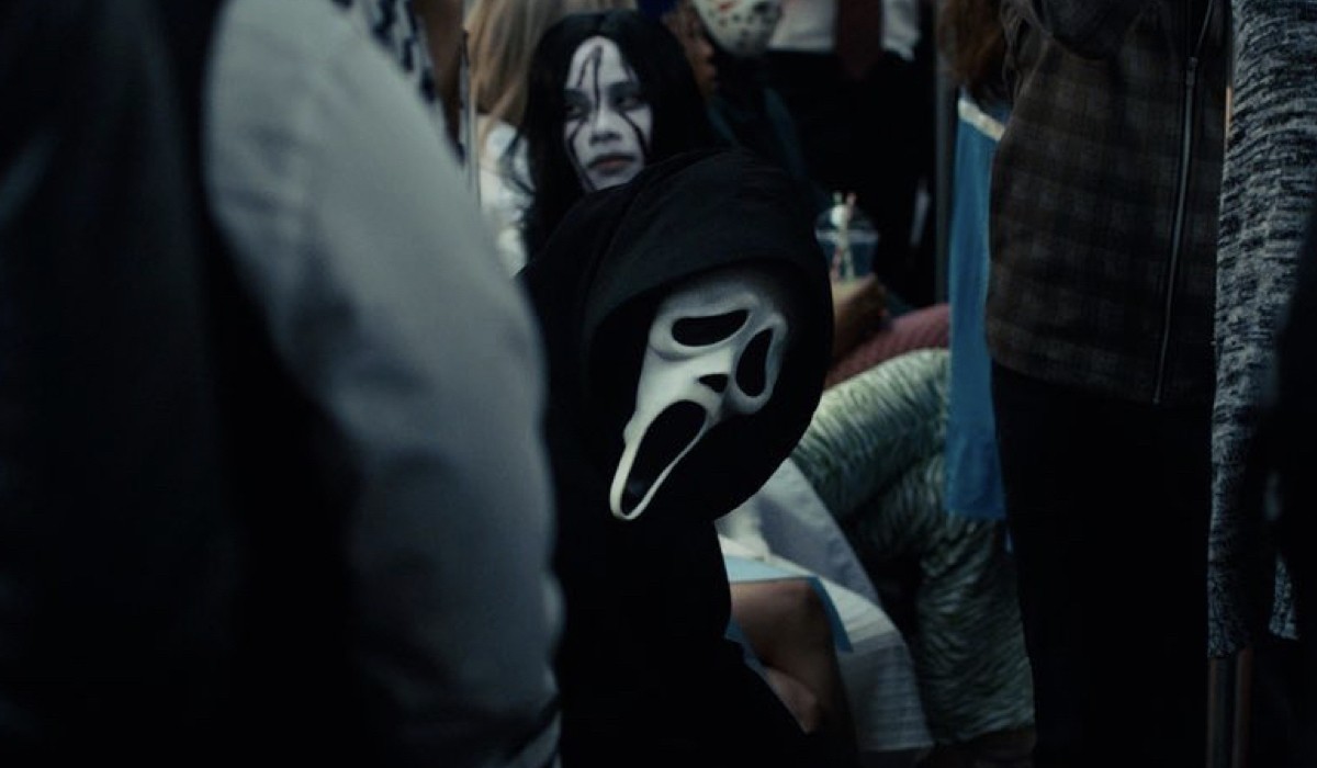 Ghostface In Una Scena Di Scream Vi Credits Paramount Pictures