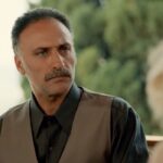 Hatip Tellidere intepretato da Mehmet Polat in una scena di “Terra Amara”. Credits: Cattura schermo/Mediaset Infinity.