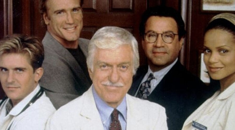 Immagine Di Copertina Un Detective In Corsia Credits Prime Video Us