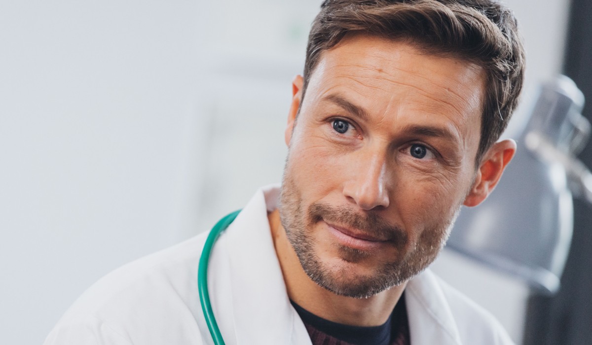Massimiliano Ossini nel cast di