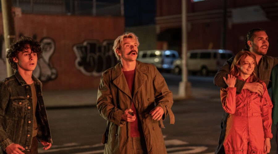 Wyatt Oleff, Max Milner And Alexandra Doke In City On Fire, Credits Apple Tv Plus