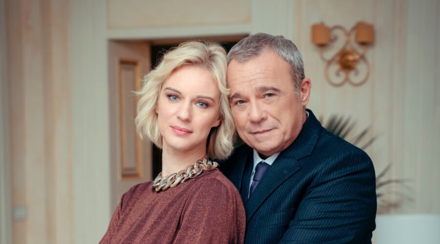 Da sinistra: Antonia Liskova e Claudio Amendola ne “Il Patriarca”. Credits: Mediaset.
