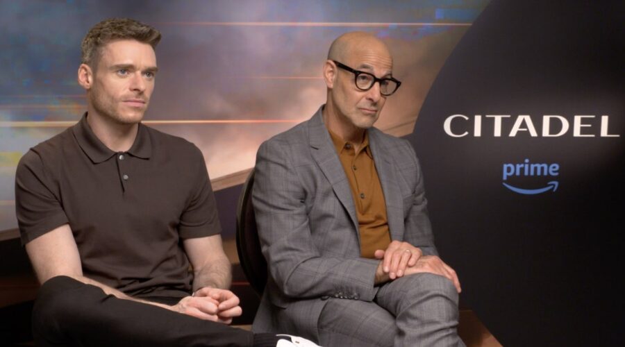 Da sinistra: Richard Madden e Stanley Tucci intervistati per “Citadel”. Credits: Tvserial.it.