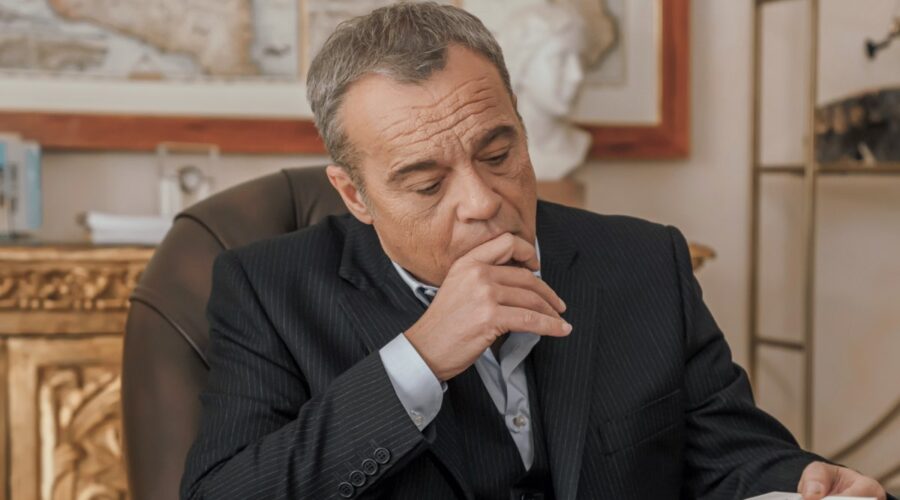 Claudio Amendola (Nemo Bandera) in una scena de 