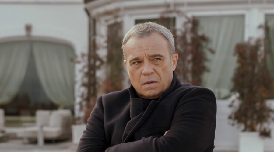 Claudio Amendola (Nemo Bandera) in una scena de 