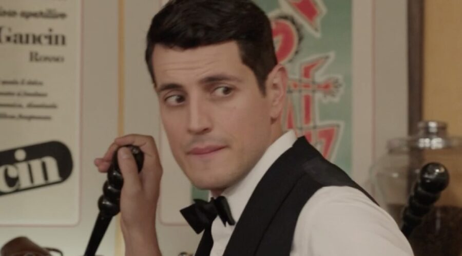 Emanuel Caserio (Salvatore Amato) in una scena della puntata 135 de 